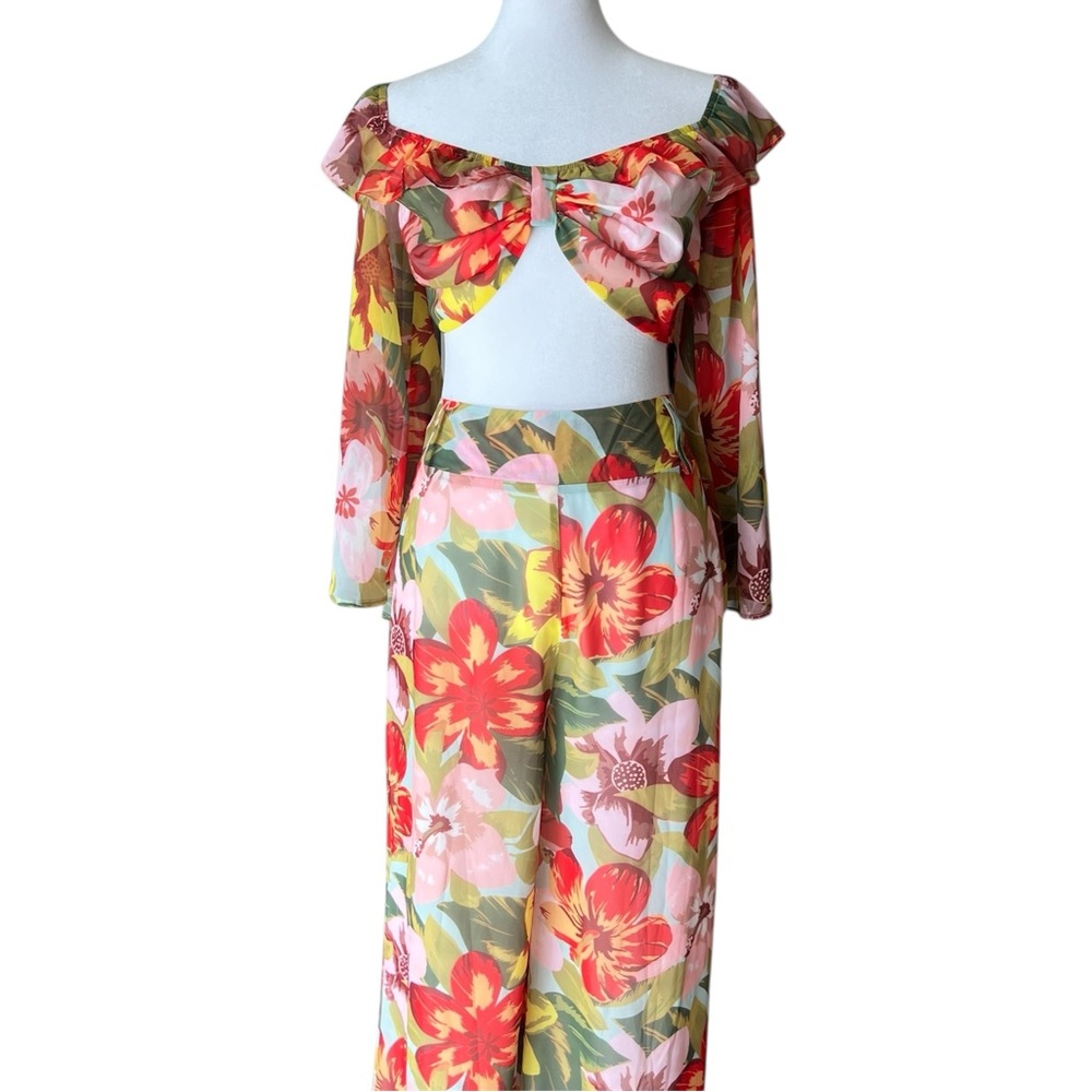 NWT L’ATISTE by Amy Tropical Floral Off-Shoulder Two-Piece Set - Picture 2 of 8